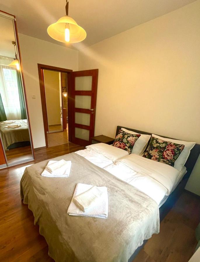 Apartamenty Na Ogrodowa Варшава Екстер'єр фото